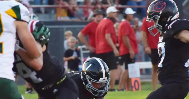 FOOTBALL: Cozad defends gridiron 45-7 against Kearney Catholic