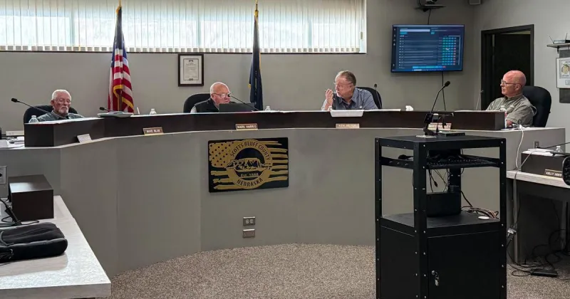 Commissioners slated to continue budget discussions during Tuesday meeting