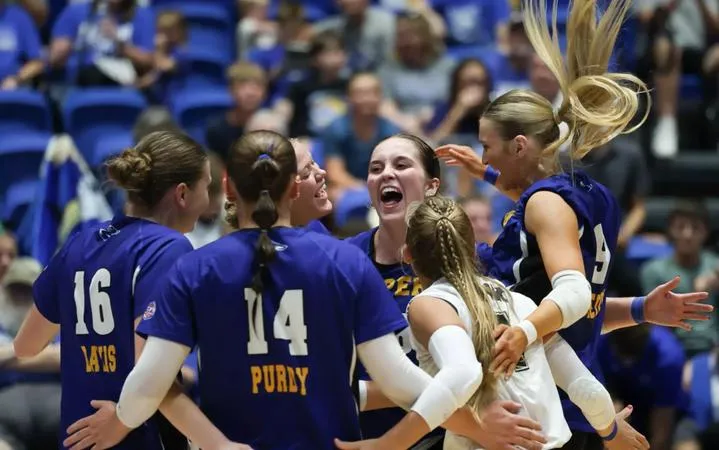 UNK Sets School Mark in Sweep of NWOSU; Two More Matches Saturday
