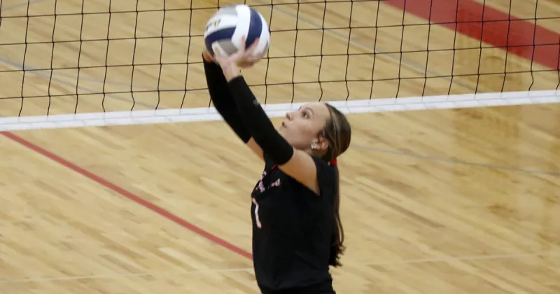 Cozad takes fourth at home volleyball invite Saturday