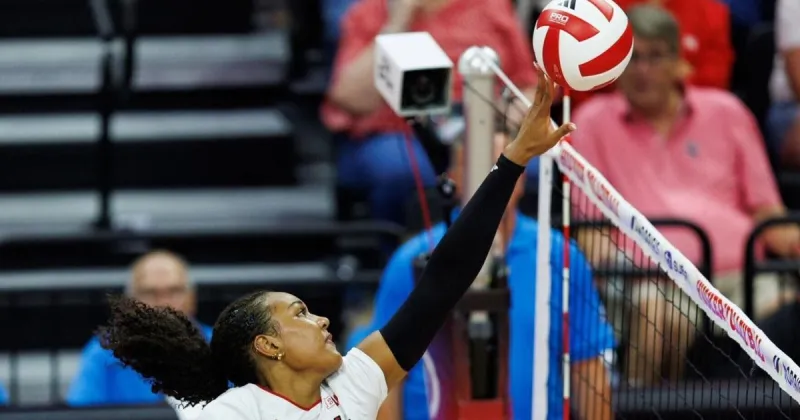 Manaia Ogbechie's big weekend earns her Big Ten's weekly honor