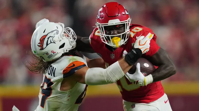 Judging Emmett Johnson's Chiefs debut requires looking beyond the raw numbers