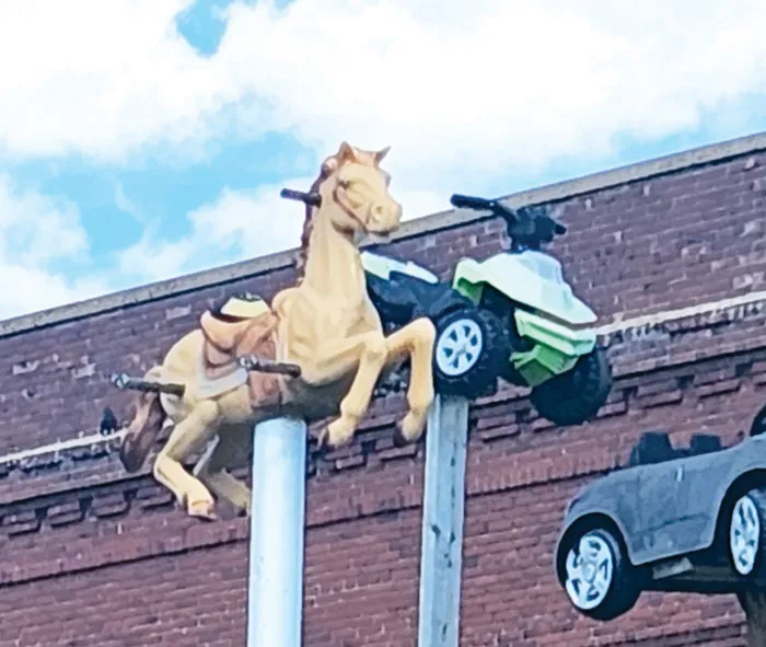Overpass display entertains passersby with creative decor