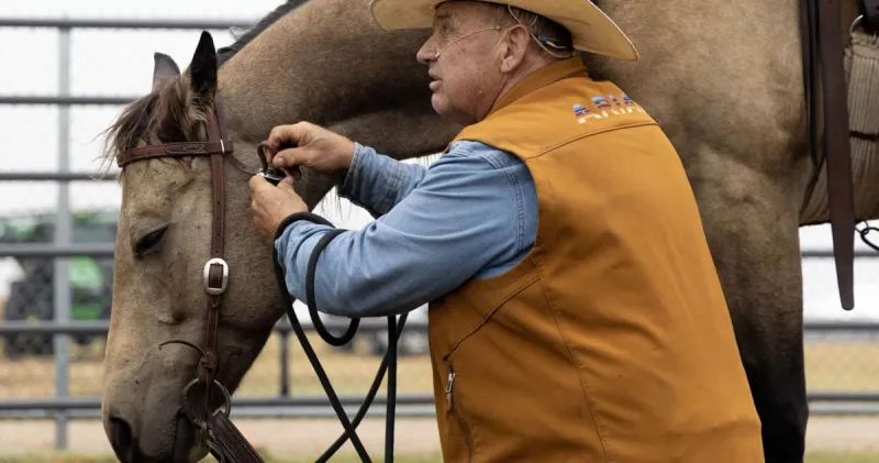 Veteran trainer says he's 'here for the horse' in Husker Harvest Days demonstration