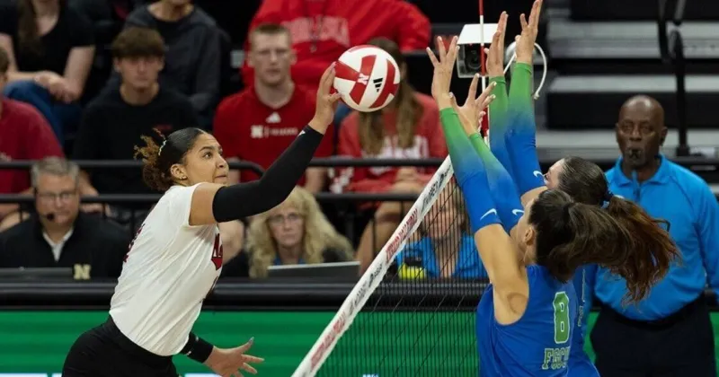 'I could care less how many sets we lose': Busboom Kelly puts FGCU win in perspective