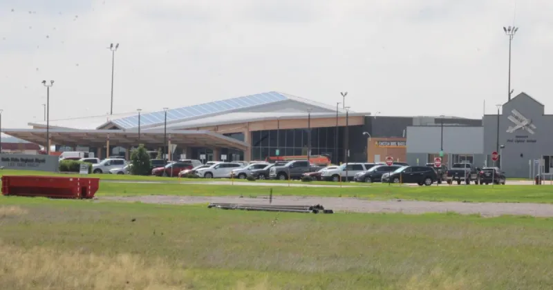 Airport Authority adopts much lower budget after new terminal