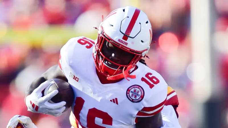 Nebraska turns its sights to freshman TE, Swiss Army Knife in Carter Nelson's absence