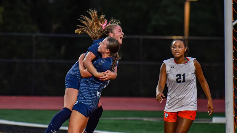 Perez, Sanchez supply goal scoring in blanking of Doane