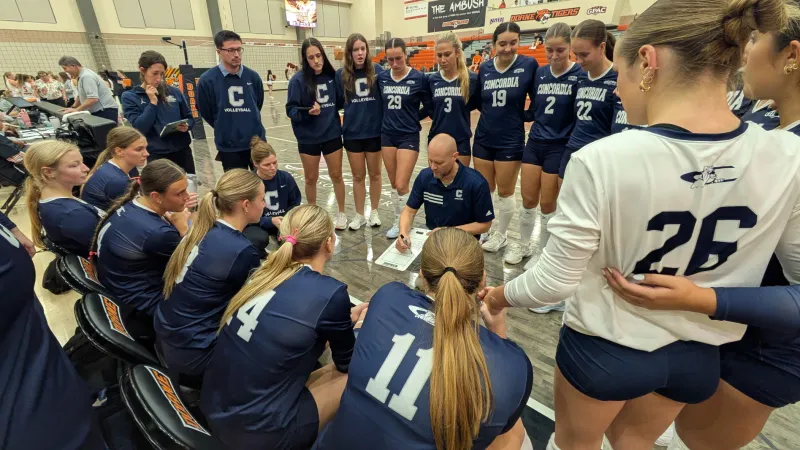 Passing game sharpens, second-ranked Bulldogs sweep Doane