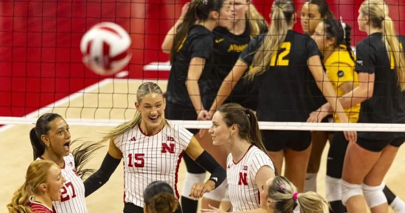 Nebraska volleyball outslugs Missouri in makeup, waits on Teraya Sigler injury