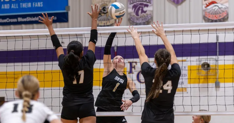 S-E-M falls to Ansley-Litchfield in four sets Tuesday