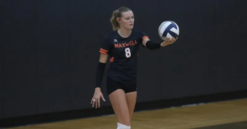 Christensen leads Maxwell comeback in win over Sutherland