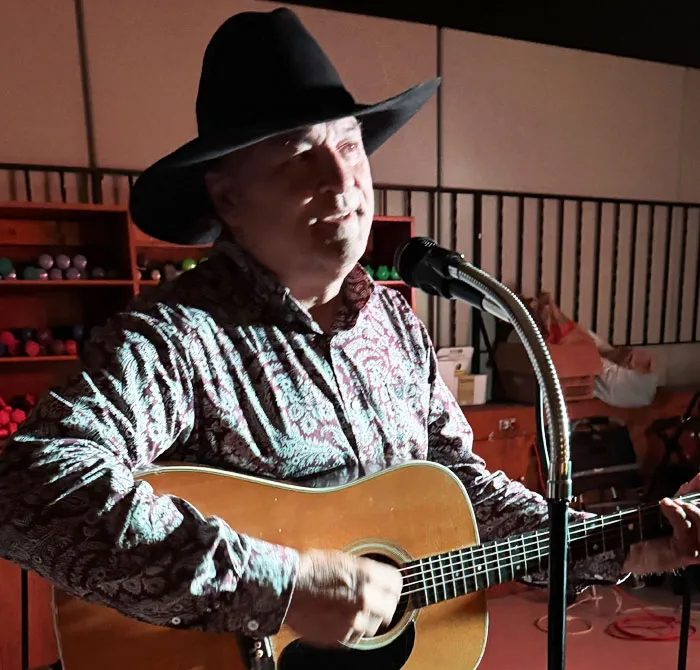 North Platte musician celebrating 50 years in the business