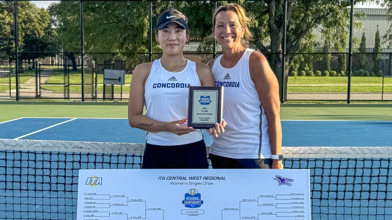 Jang takes singles final, Bulldogs compete in ITA central west regionals