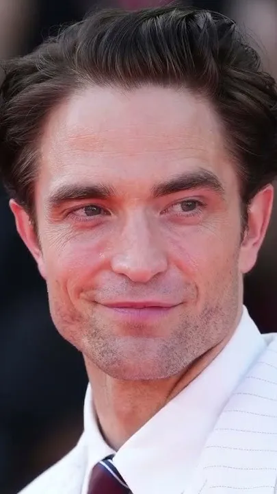 Robert Pattinson playing Chris Hansen in 'Primetime' (Video)