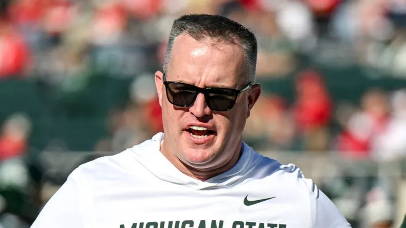 Nebraska radio jocks aren't convinced Pat Fitzgerald's energy is translating to fans