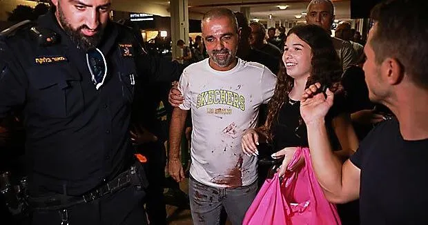 A plumber and a dentist are praised as heroes in FlyDubai near-disaster