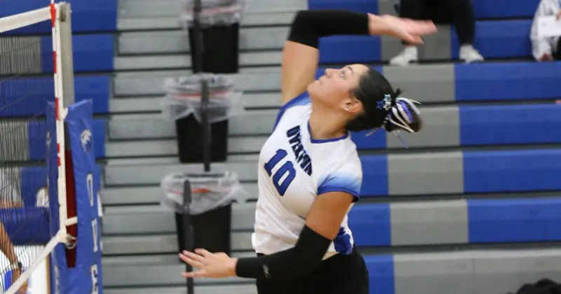 Overton volleyball goes 1-3 this week in home triangulars