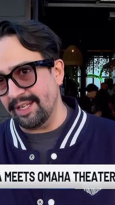 Lin-Manuel Miranda meets with Omaha theater students during campaign trip (Video)