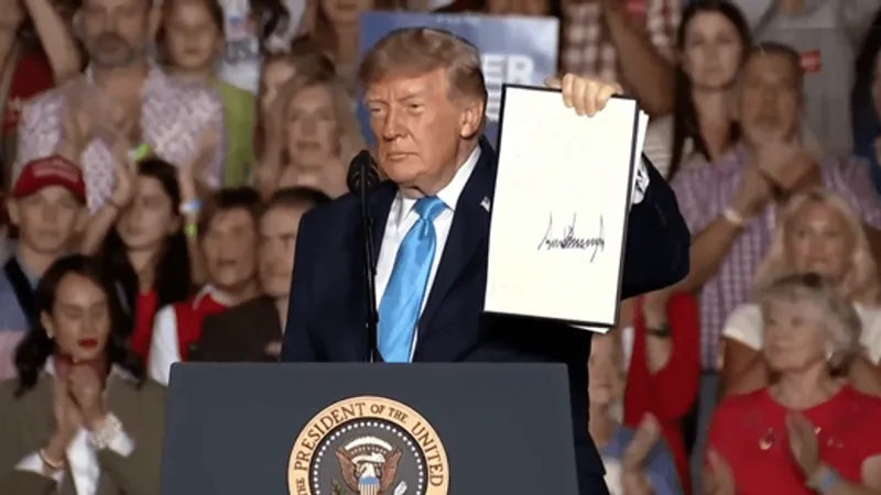 Trump signs red dye diesel E.O. at Grand Island rally