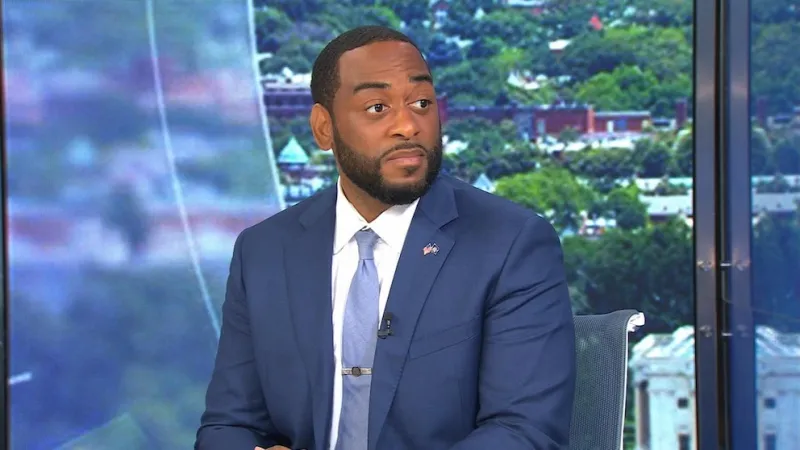 Democrat looks to flip Kentucky senate seat