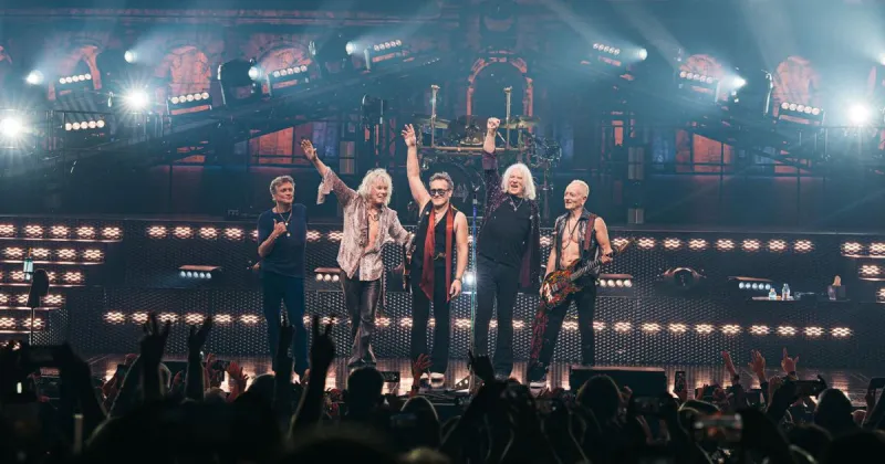Def Leppard, Goo Goo Dolls to stop in Lincoln next spring
