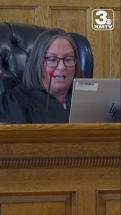 Jury deliberates in Red Oak man's felony election misconduct trial (Video)