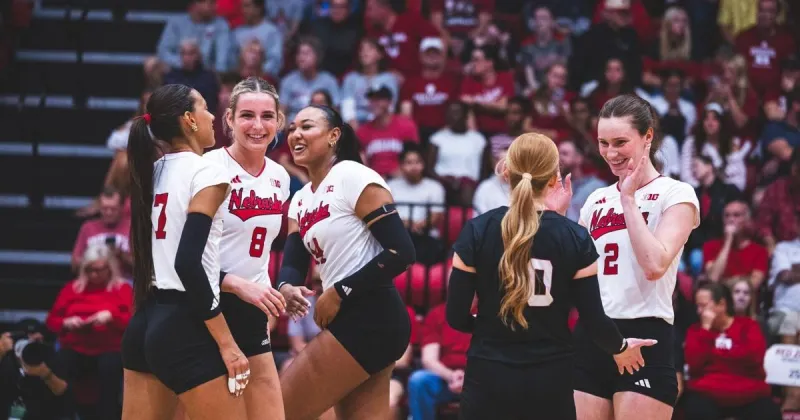'Great' Nebraska volleyball road win paves way to annual battle with Wisconsin