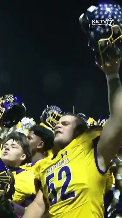 Bellevue West wins 17th straight over Bellevue East (Video)