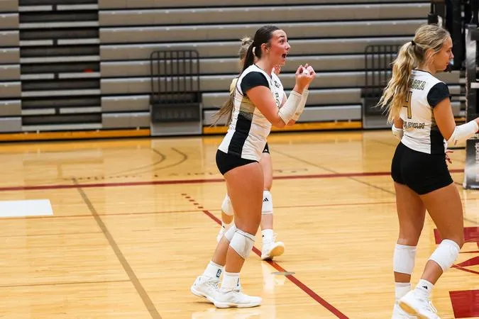 Prairie Wolves Defeat Millikin, Carroll on Saturday in Four Sets