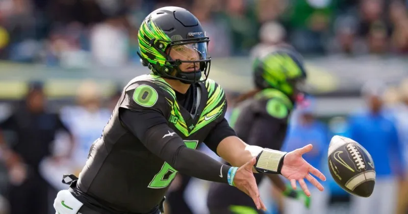 Which Oregon QB starts against Nebraska? Spot in flux after Dylan Raiola benched vs. UCLA