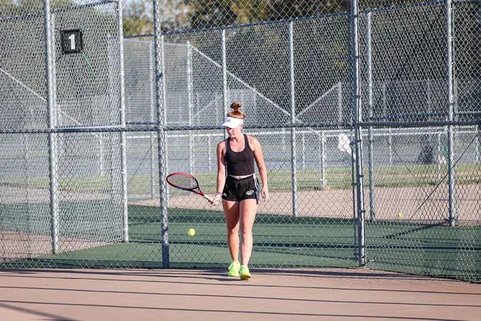 Marsh reaches B-Singles semifinals at A-R-C Individual Championships