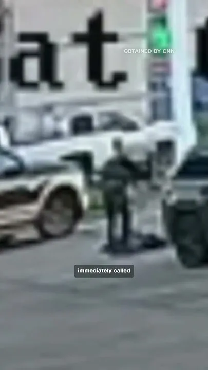 Man Injured After Being Struck by ICE Vehicle in Houston (Video)