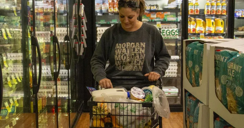 Panhandle's small-town grocers fight to stay open