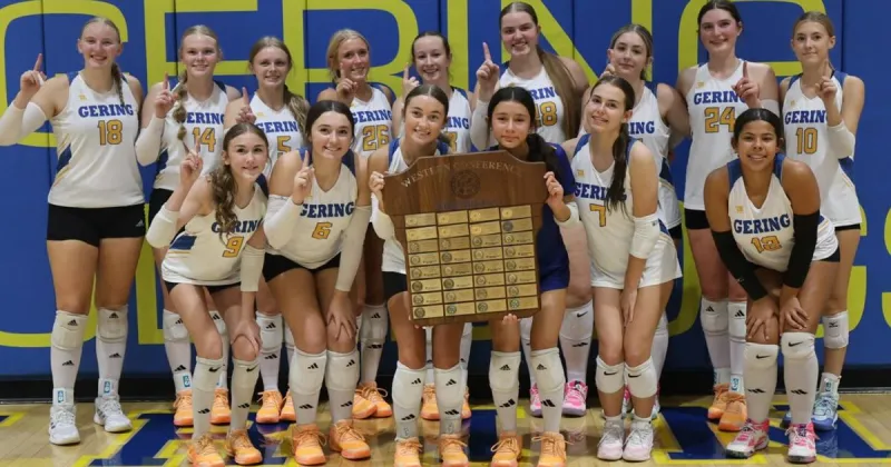Gering volleyball downs Sidney in three sets to win Western Conference title on home court