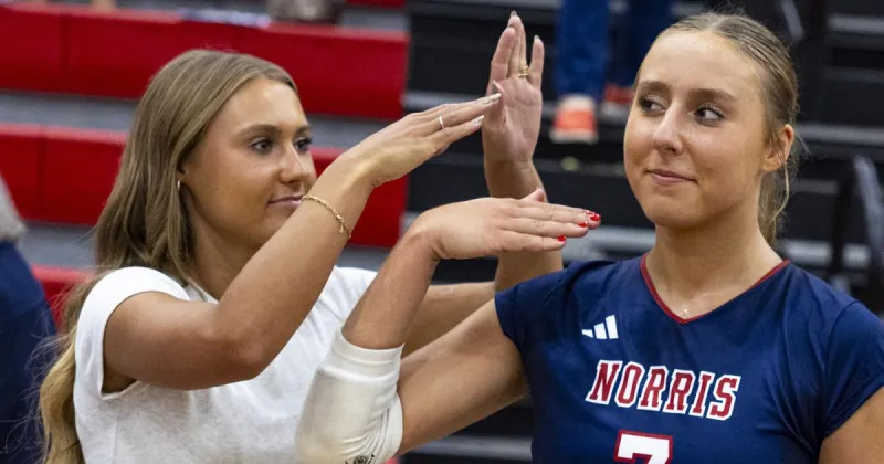 Norris' Malorie Boesiger reaches 3,000 assists; breaks sister Maisie's school ace record