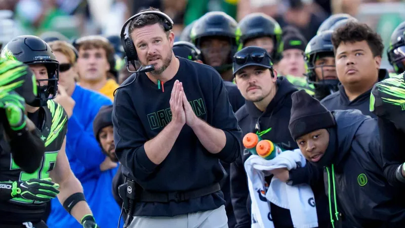 Oregon's quarterback chaos forces Nebraska to prepare for almost everything