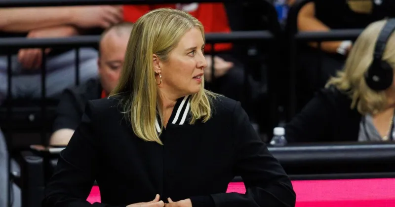 Nebraska volleyball pushes through early 'mental slump,' sweeps Wildcats
