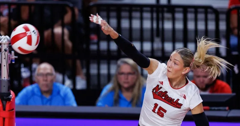 Serving run sparks Nebraska volleyball's sweep of Northwestern; Brent Wagner's 3 takes