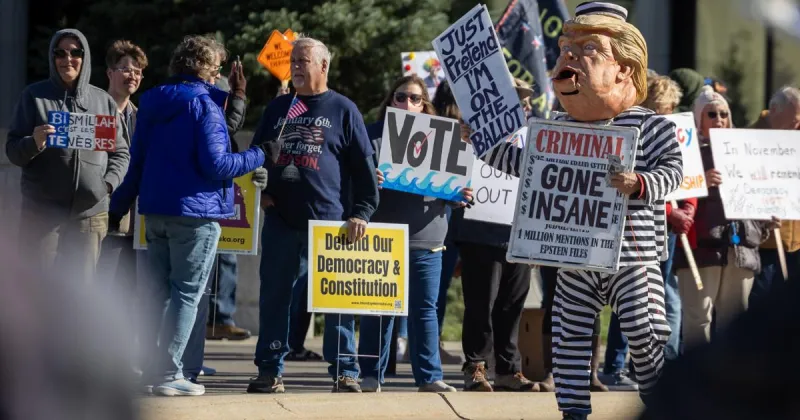 Hundreds take to Nebraska State Capitol for Lincoln's fourth No Kings protest