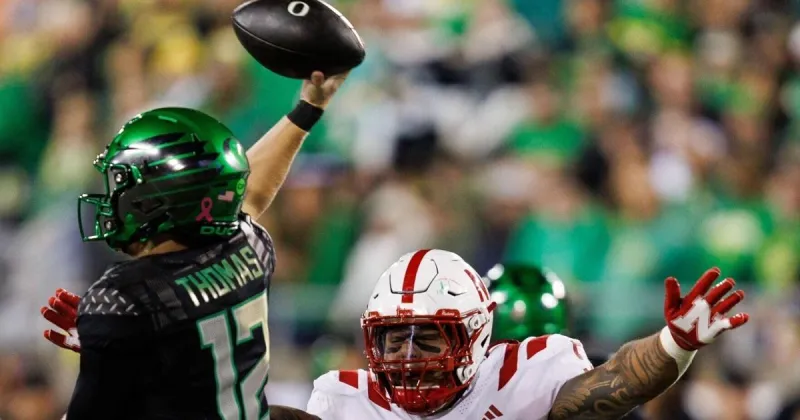 Punters getting a workout in Eugene: Live updates from Nebraska vs. Oregon