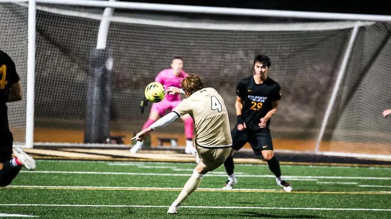 Prairie Wolves Fall at Dubuque 2-1