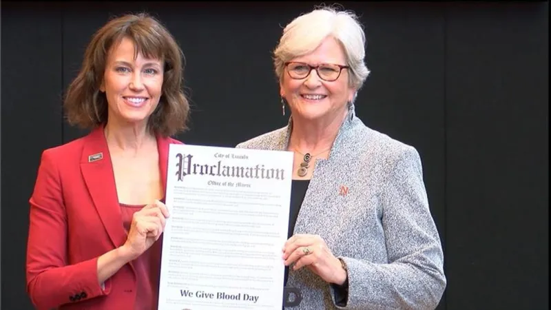 Lincoln mayor proclaims Oct. 20 as 'We Give Blood Day' in statewide push