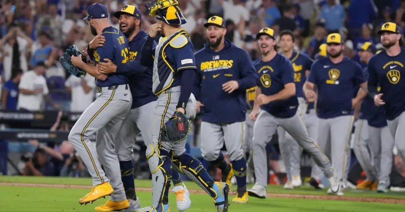 Brewers-Rays World Series inspires both dreams and nightmares around MLB
