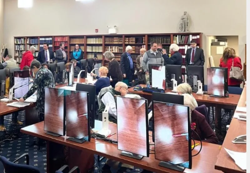 Ballot Law Commission Up To Its Eyeballs In Alligators
