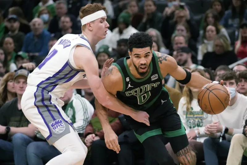 Tatum's 30 helps Celtics pull away from Kings, 122-104