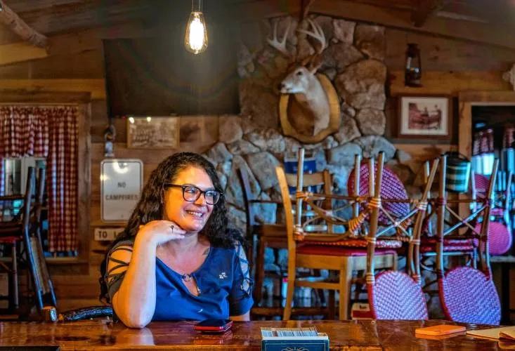 Two New Hampshires -- Businesses learn to cope with a tourist economy
