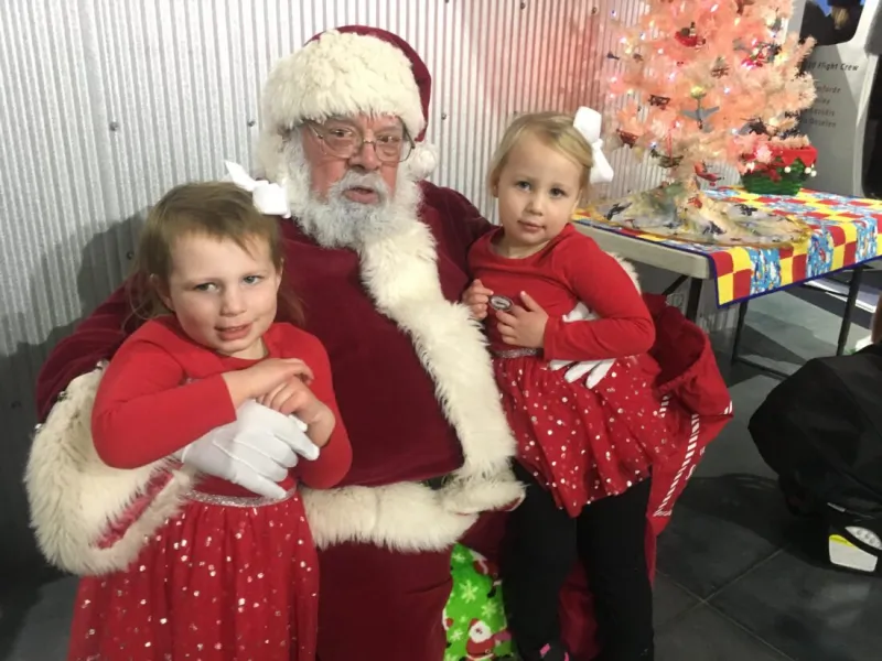 Santa Claus to arrive by helicopter at Aviation Museum on Dec. 10