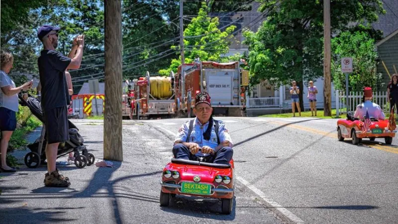A Hillsboro woman waited until she was 60 to learn photography -- now she's capturing life in a small town
