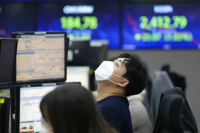 World shares fall as China protests, lockdowns cloud outlook